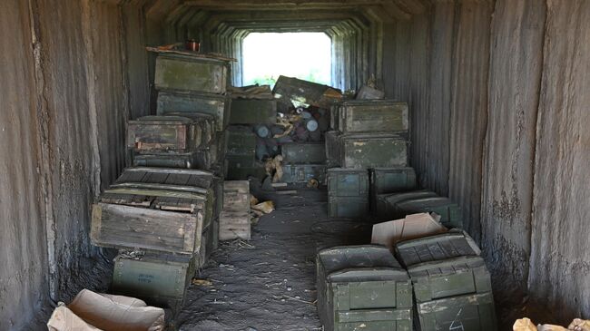 Боеприпасы и ящики с тротилом ВСУ