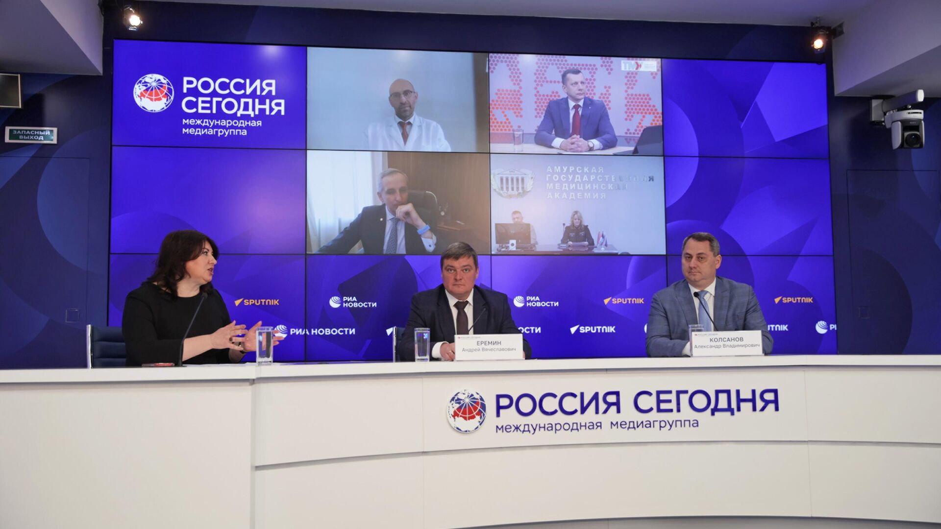 Круглый стол на тему: Медицинское образование. Столицы или регионы? в Международном мультимедийном пресс-центре МИА Россия сегодня - РИА Новости, 1920, 14.05.2024